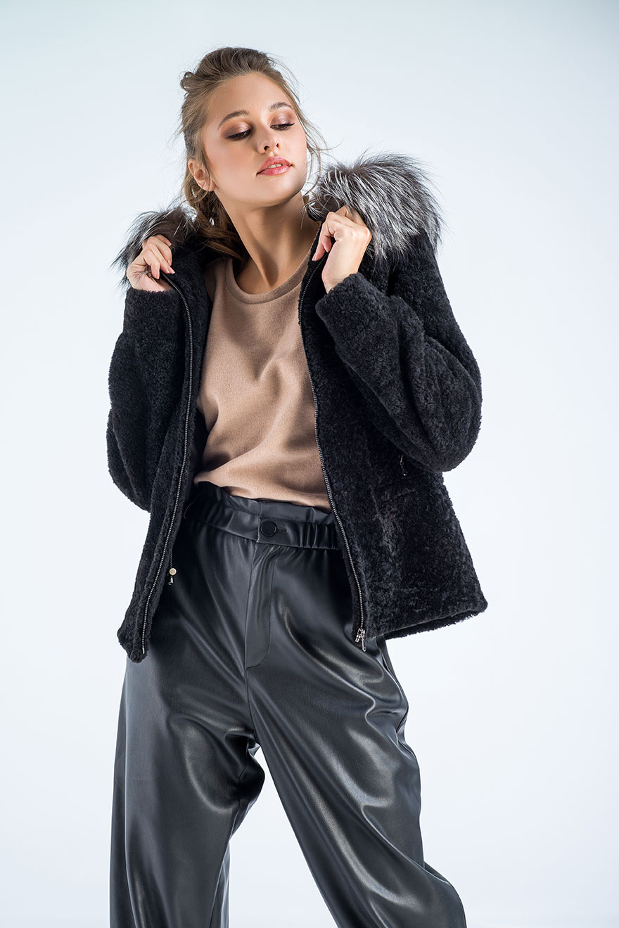 Sheepskin and raccoon fur jacket 2018 black 2
