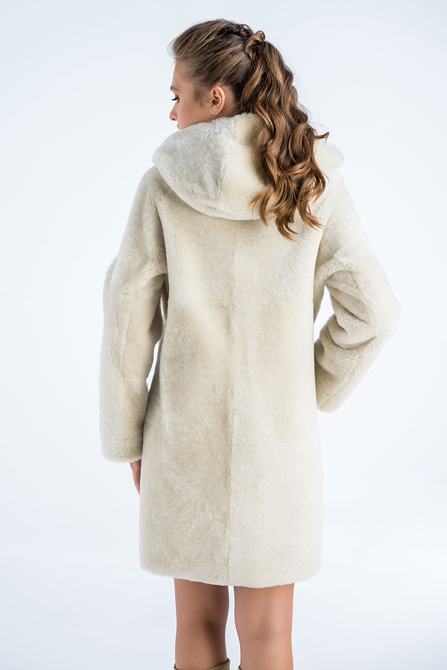 Sheepskin coat 2021 G cream 2