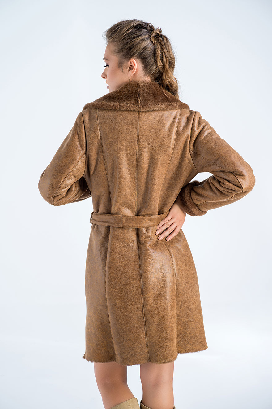 Sheepskin coat 2023 cognac 3