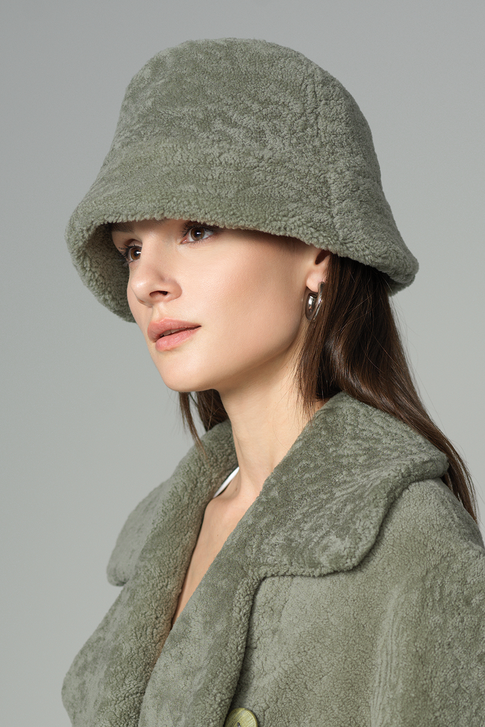 Sheepskin fur hat 541 mint