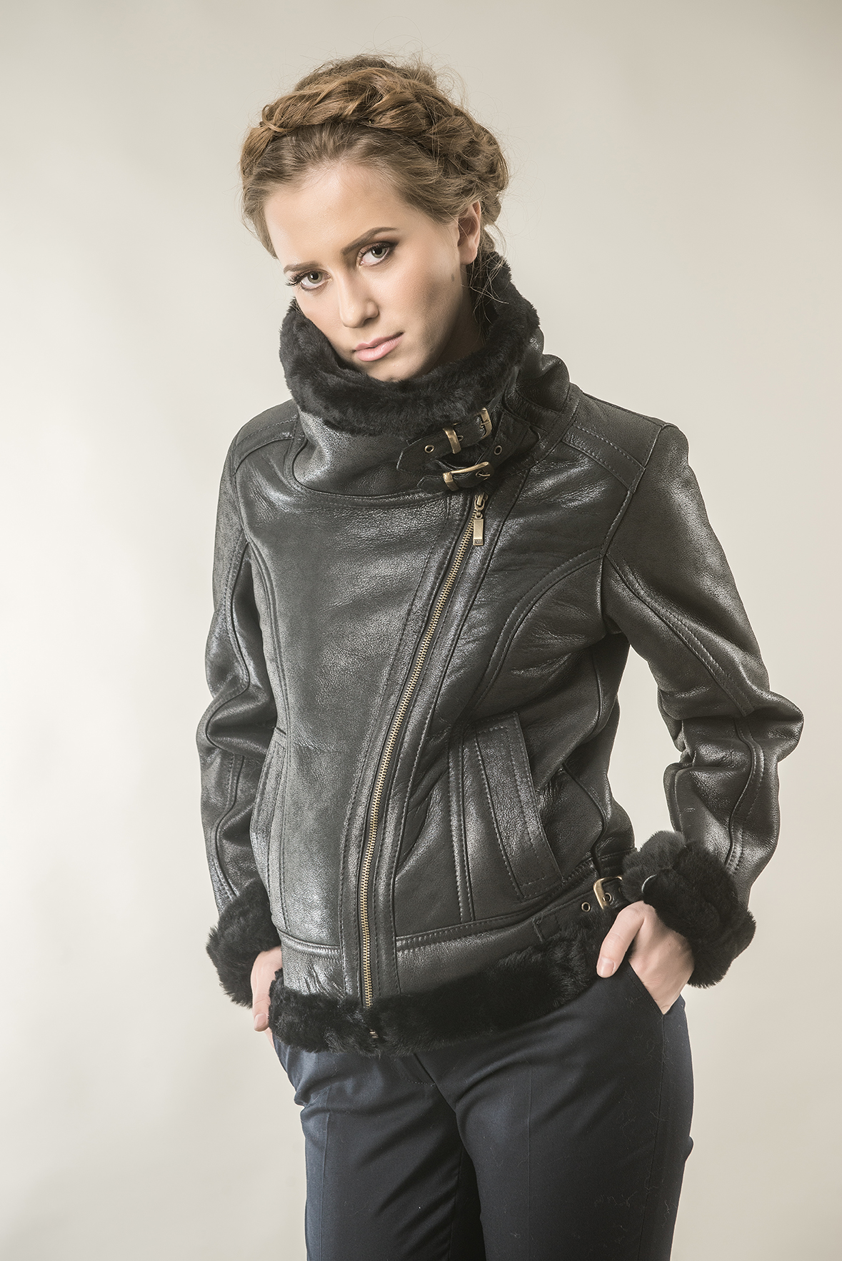 Womens fur coat black 237 P 2